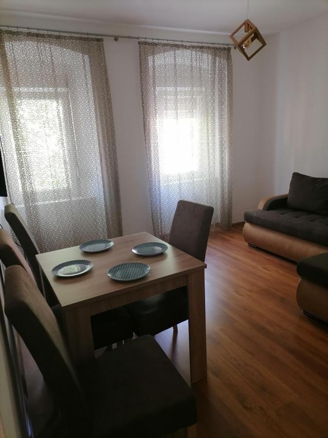 Apartmani 15 Cetynia Zewnętrze zdjęcie