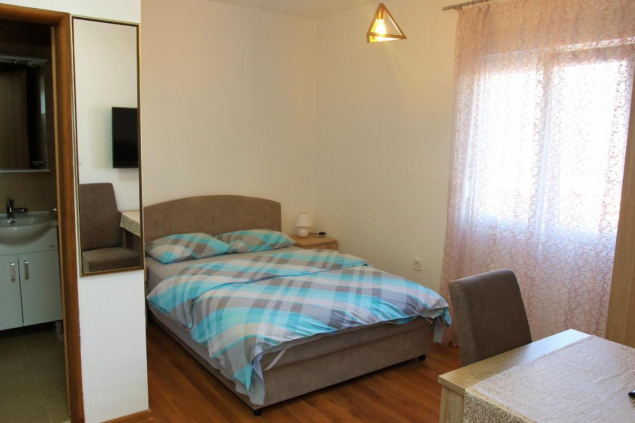 Apartmani 15 Cetynia Zewnętrze zdjęcie