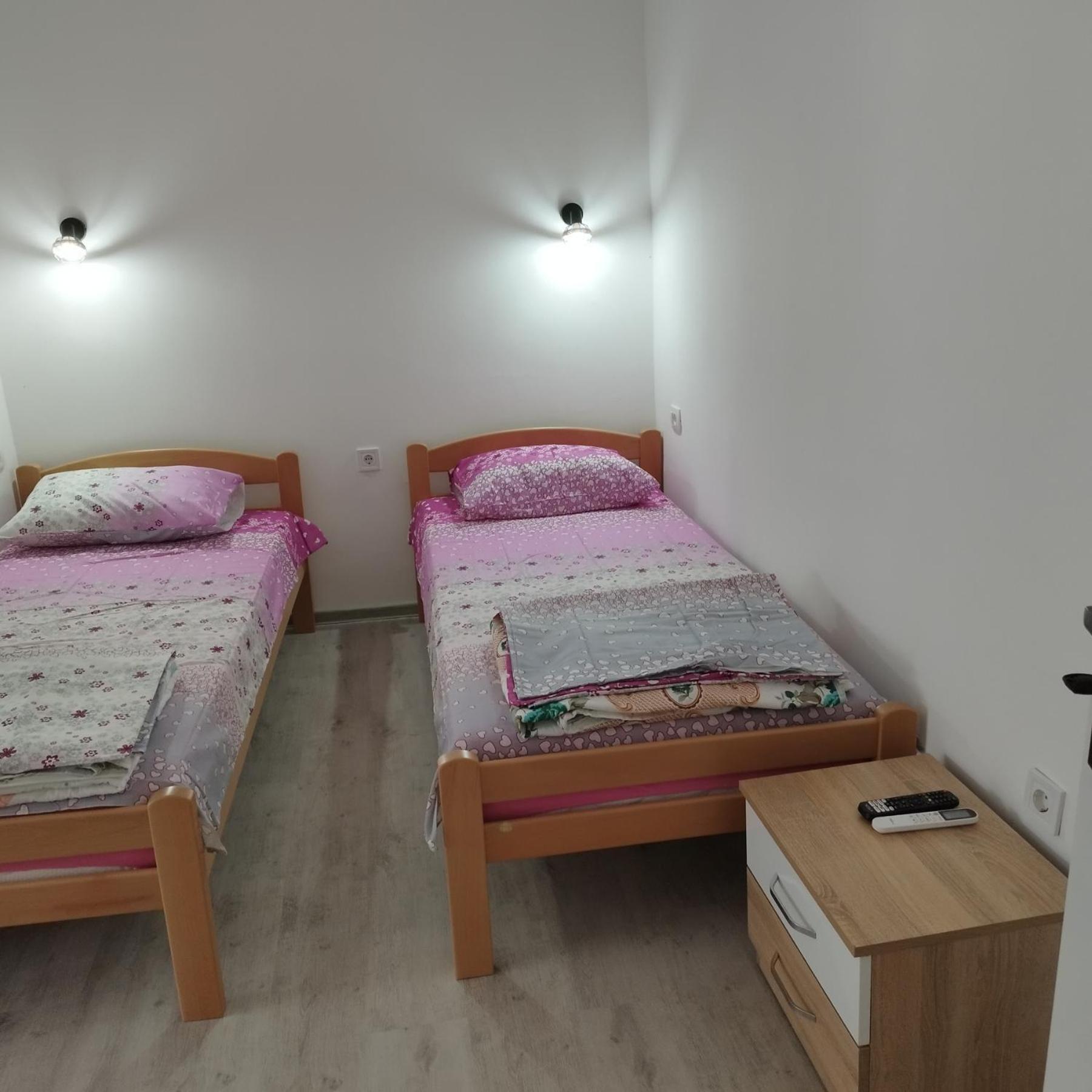 Apartmani 15 Cetynia Zewnętrze zdjęcie
